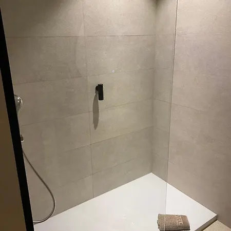 Πανσιόν Good Mood - Et Ναμούρ